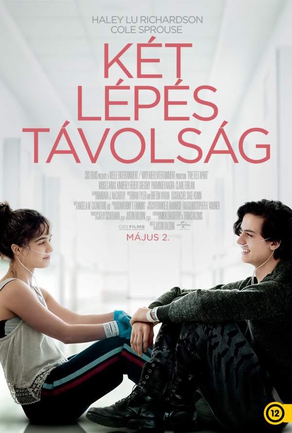 Két lépés távolság poster