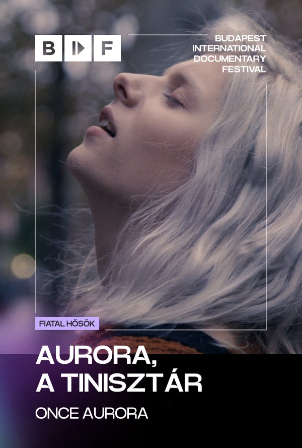 Aurora, a tinisztár poster